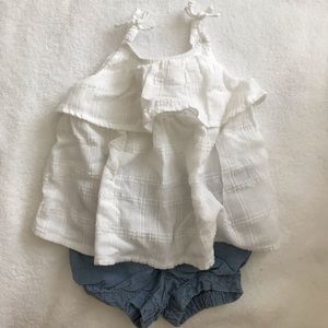 Old Navy Carter’s top and bottom set 6-12M
